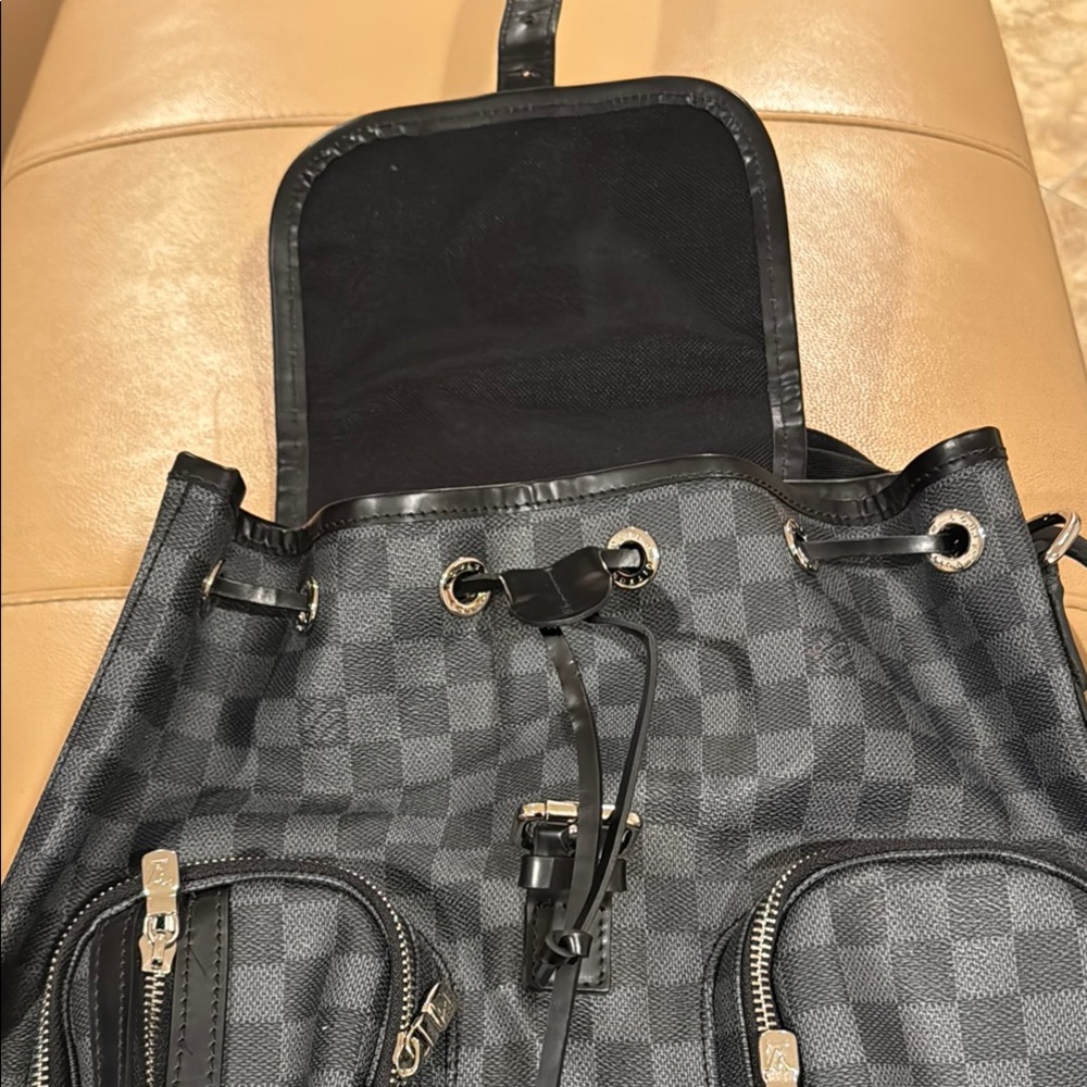 Brand New Black Checkered Backpack - Picture 10 of 12